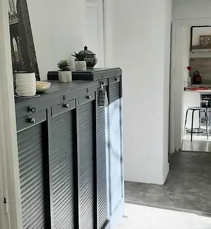 Mazet Authentique A Sur 2500 M2 Dans Un Ecrin De Verdure 度假居 尼姆